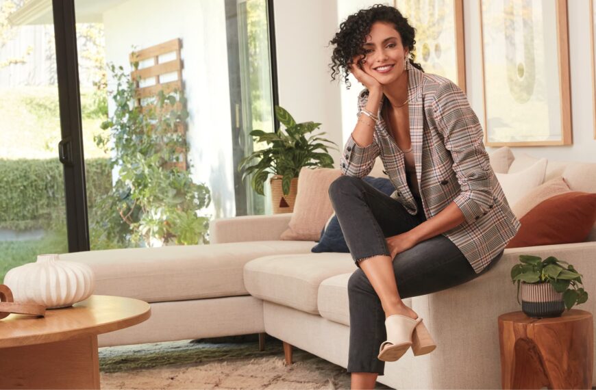 Chic and Comfy Office Outfits: Style Tips for a Balanced Work Look