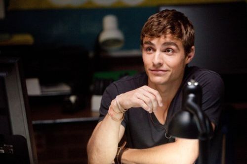 Dave Franco Addresses Comparisons to Luigi Mangione, Sparks Fan Interest