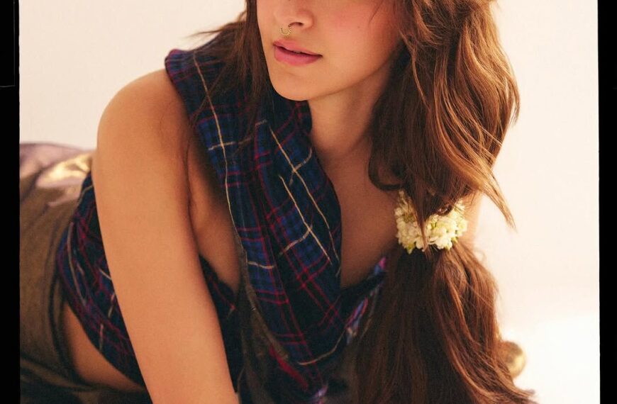 Ananya Panday drapes a silk veshti as a skirt and a linen plaid sari as a blouse