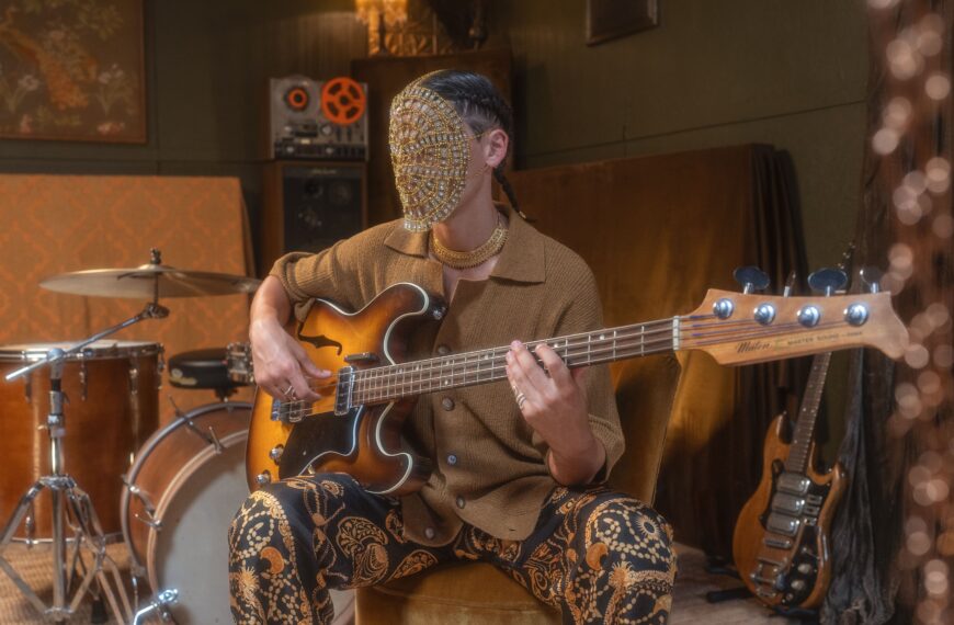 Glass Beams’s sitar-meets-psychedelia beats will make you feel like you’re in a spy movie