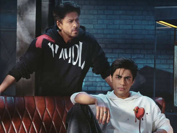 This pic of Shah Rukh Khan and Aryan Khan is too hot to miss