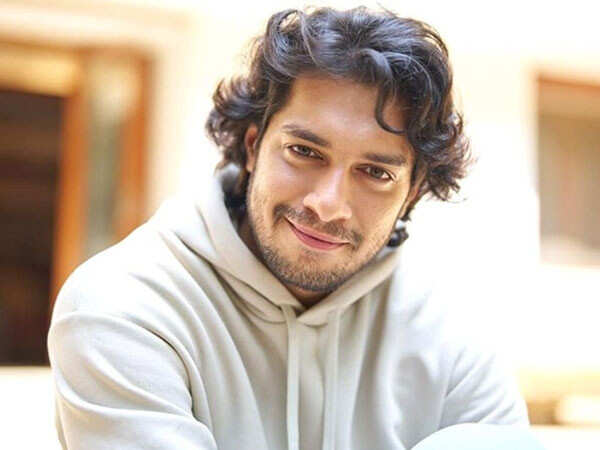 EXCLUSIVE: Junaid Khan wrote poetry to get over his first heartbreak