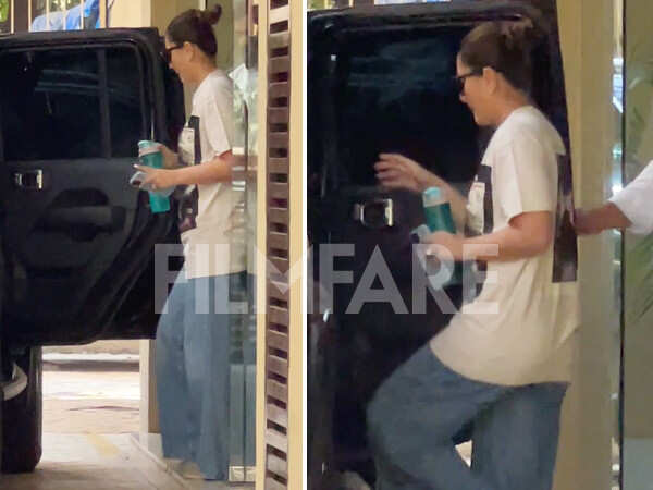 PHOTOS: Kareena Kapoor Khan clicked leaving for Lilavati hospital