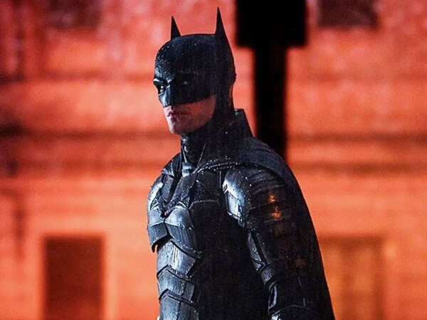 Matt Reeves on Robert Pattinsonâs Batman joining James Gunnâs DCEU