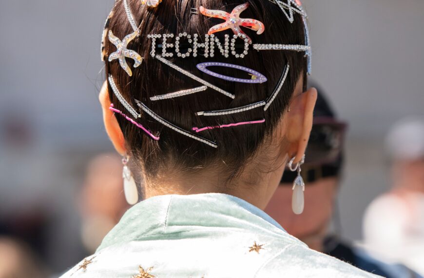14 long hair hairstyles to inspire your next outing, including braids, space buns and ponytails