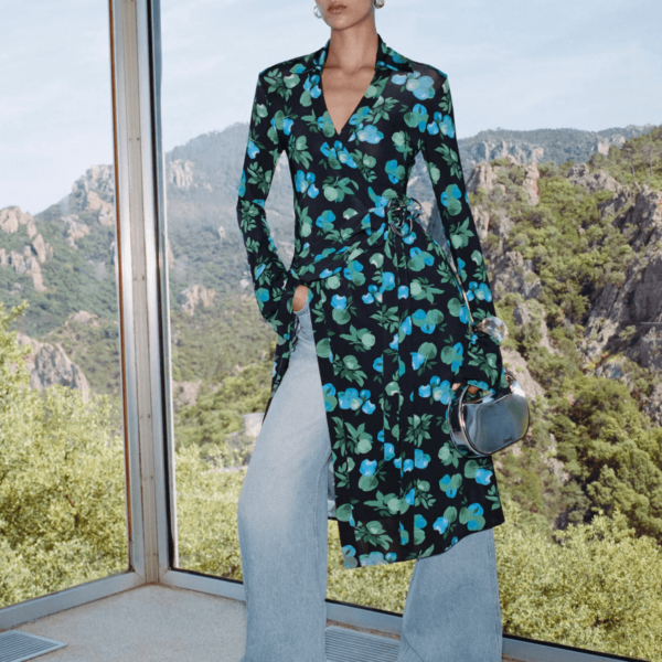 How to style long blouses with flared jeans&hellip;