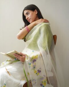 Handloom saris should be on everyone’s radar, here&hellip;