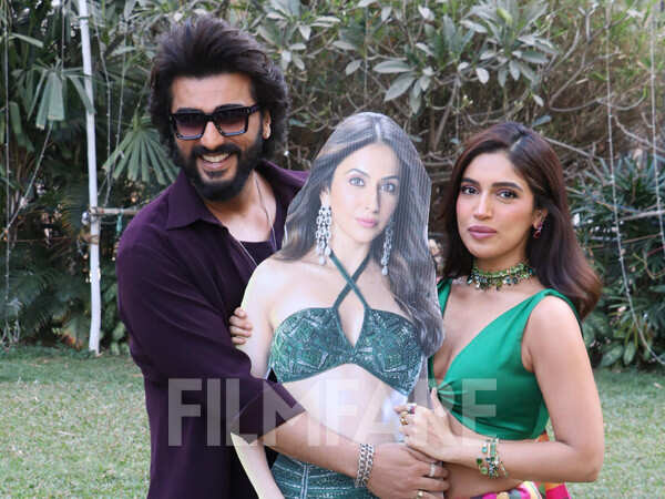 Arjun Kapoor and Bhumi Pednekar step out to&hellip;