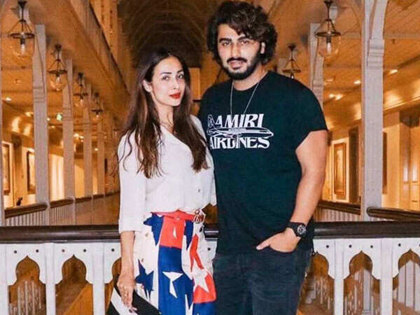 Arjun Kapoor reacts as someone screams Malaika Aroras…