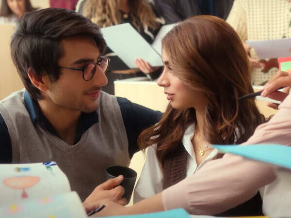 Ibrahim Ali Khan and Khushi Kapoor romance in Ishq Mein from Nadaaniyan