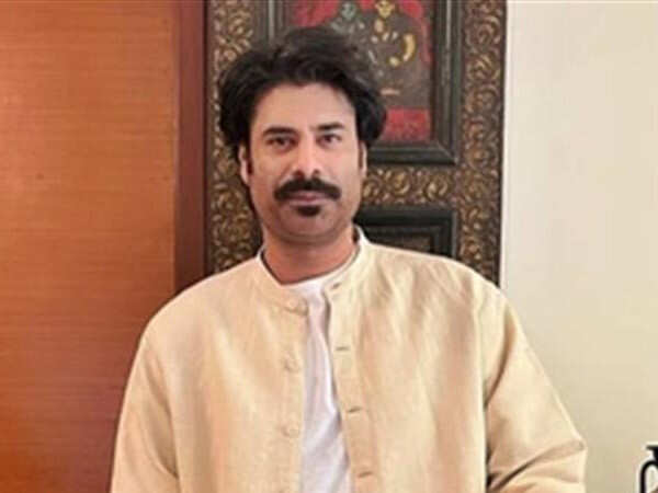 Ikkis: Sikandar Kher gears up for a transformative army role