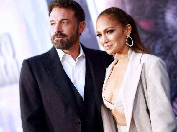 Jennifer Lopez and Ben Affleck are officially divorced