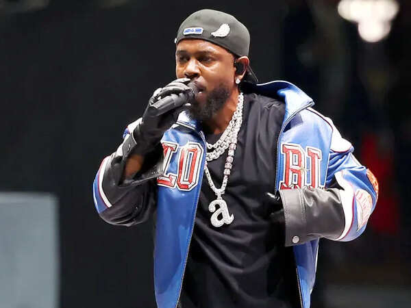 Kendrick Lamar performed at Super Bowl Half-time Show&hellip;