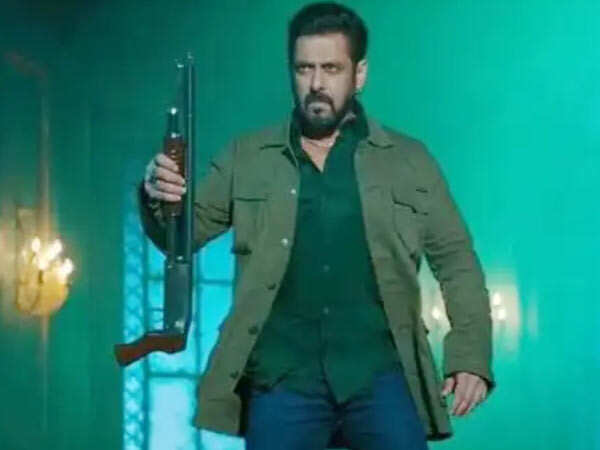 Salman Khan fans speculate the reason behind Sikandars teaser release time