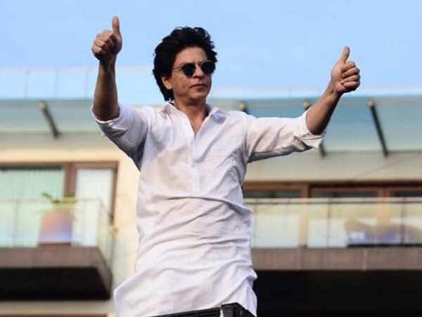 Shah Rukh Khan Rents 2 Duplex Apartments Near Mannat?