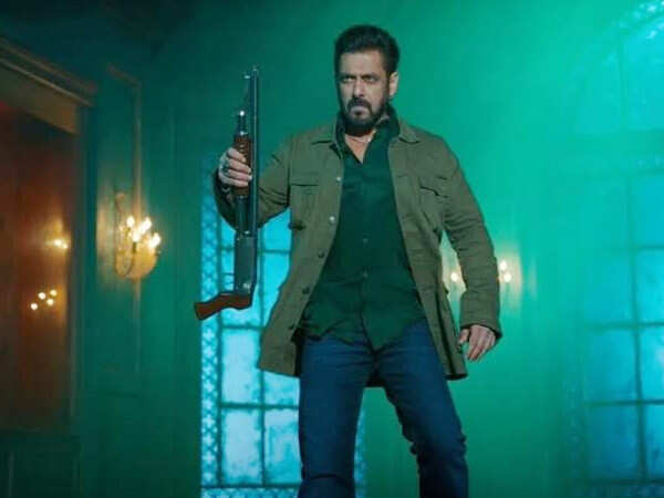 When is Salman Khan starrer Sikandarâs new poster releasing?