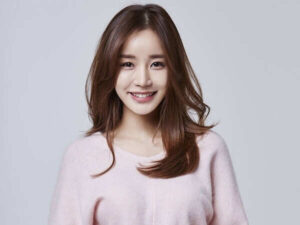 Reply 1994 fame Yoon Jin Yi welcomes second&hellip;