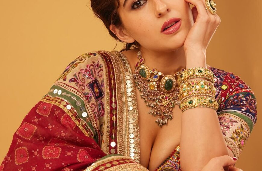 Sara Ali Khan’s jewellery box includes jadau sets and statement rings