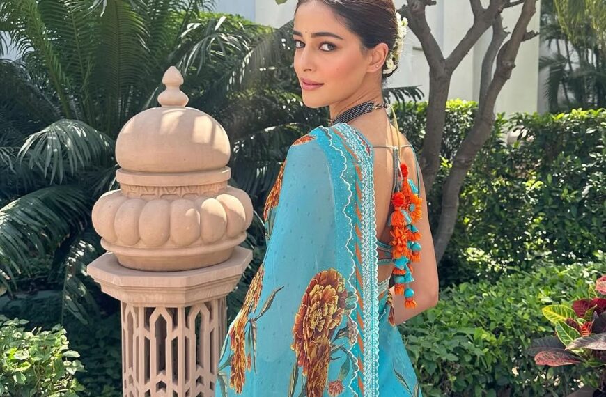 Ananya Panday ushers in summer dressing with a turquoise sari featuring botanical prints