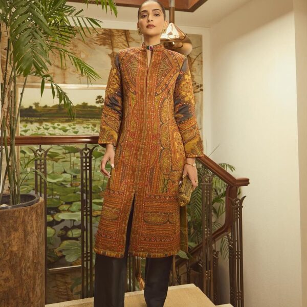 Sonam Kapoor pairs Ritu Kumar’s structured kurta with&hellip;