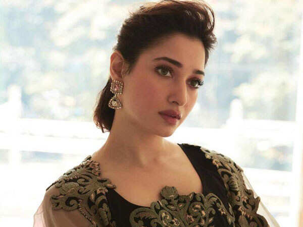 Tamannaah Bhatia talks about dealing with difficulties amid breakup rumours with Vijay Varma