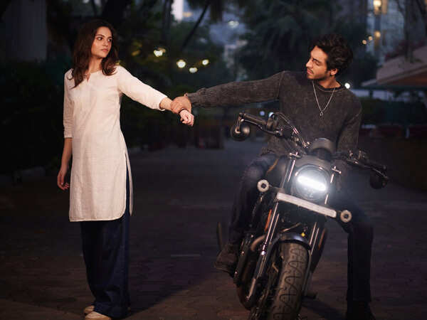 Ahaan Panday and Aneet Padda Celebrate Six Months&hellip;