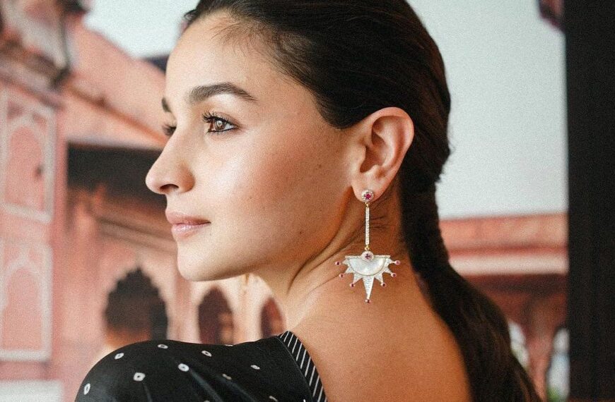 Art Deco and a new geometry in Indian jewellery