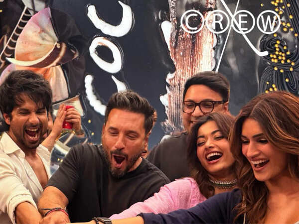 Shahid Kapoor Rashmika Mandanna and Kriti Sanon wrap up Cocktail 2