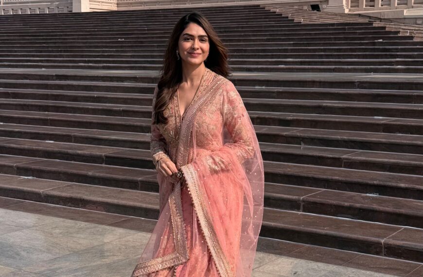 Mrunal Thakur’s salmon Chanderi anarkali&hellip;