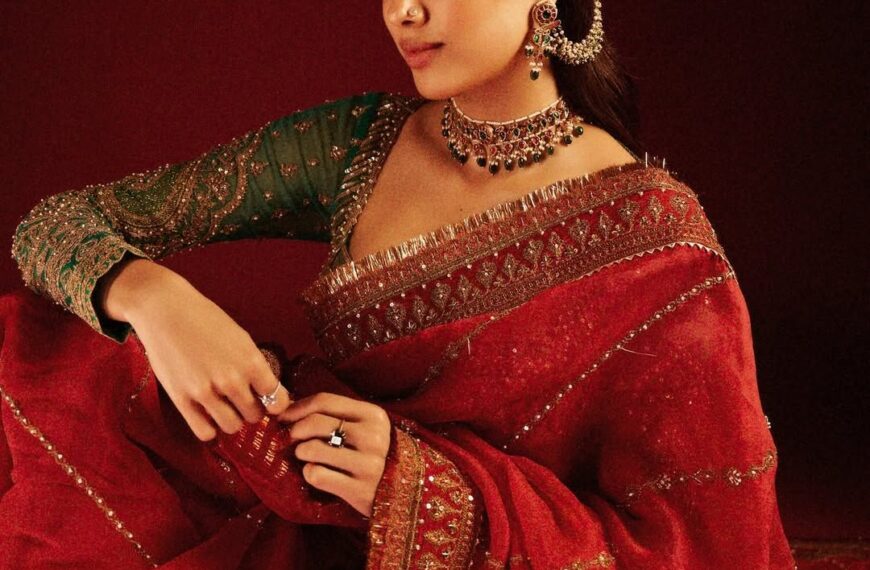 9 standout saris from Janhvi&hellip;
