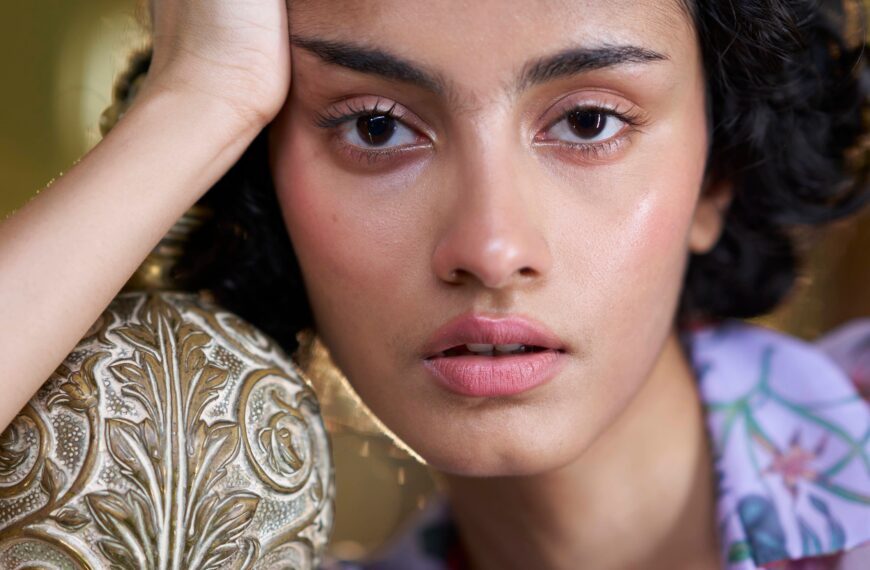 The best eyebrow gels to buy if you want to fake a brow lamination