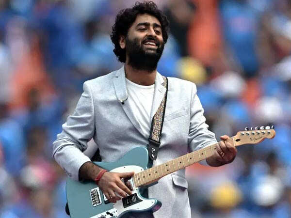 Arijit Singhs FIRST Message for Fans After Announcing Retirement From Playback Singing