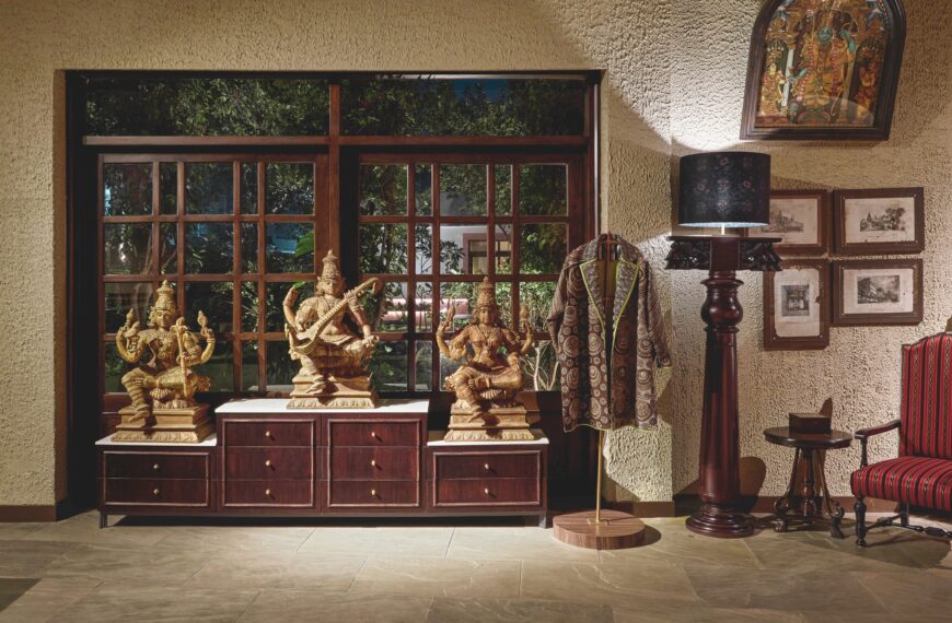 In these fashion stores, the&hellip;