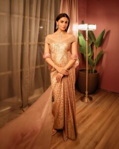 8 sari gowns that solve the wedding season&hellip;