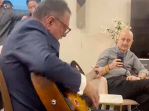 WATCH: Boman Irani Sings Give Me Sunshine for&hellip;