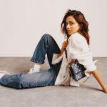 The 4 minimalist bag styles to add to your ’90s-inspired wardrobe