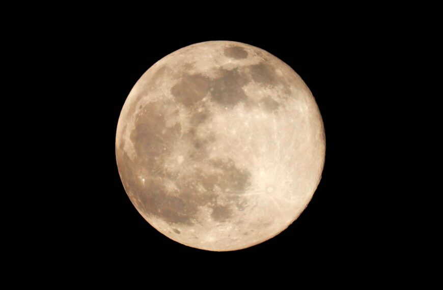 The full moon on May 1 is the most powerful one of 2026 and will strongly affect these two zodiac signs