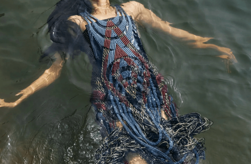 Would you let your aura reading choose your signature scent?