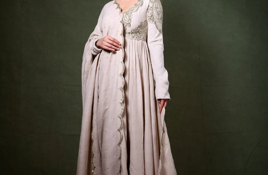 Sreeleela’s ivory anarkali comes with zardozi embroidery and pearl detailing