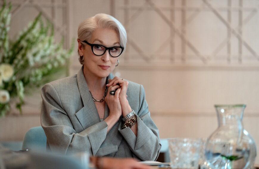The Devil Wears Prada is back, but the new Miranda Priestlys live online
