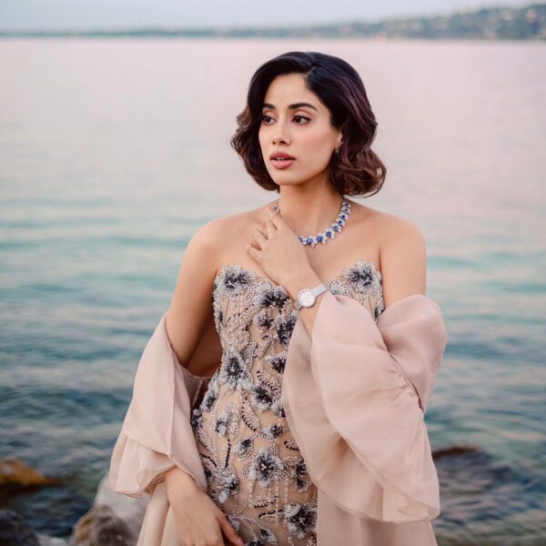 Janhvi Kapoor’s best accessory is her self-awareness