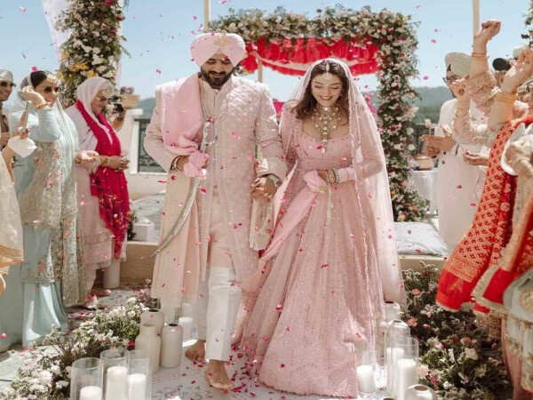 Actress Mehreen Pirzada Gets Married to Arsh Aulakh