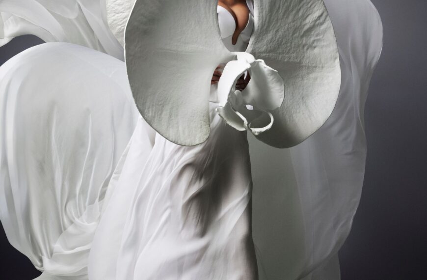 Natasha Poonawalla chose a sculpted orchid…