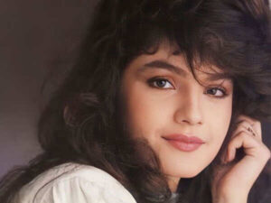 Pooja Bhatt Shares Throwback Pictures With Aamir Khan&hellip;