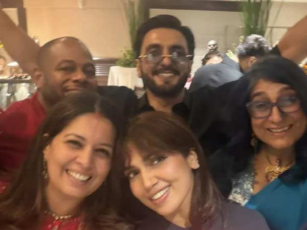 VIRAL PHOTO: Ranveer Singh at Casting Director Shanoo Sharmas Wedding