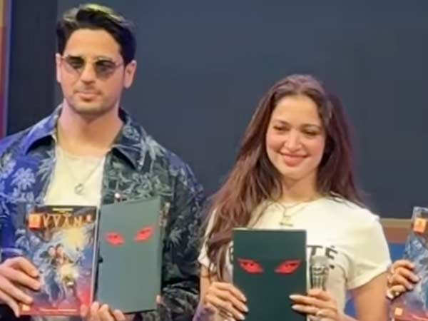 Tamannaah Bhatia Calls Sidharth Malhotra The nationâs Heartthrob As They Launch Vvan Comic Book