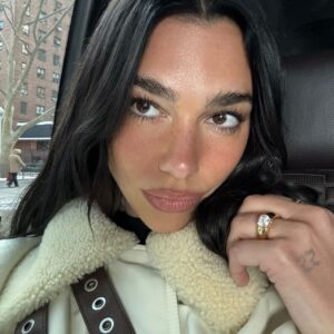 Round-cut engagement rings are the little black dress&hellip;