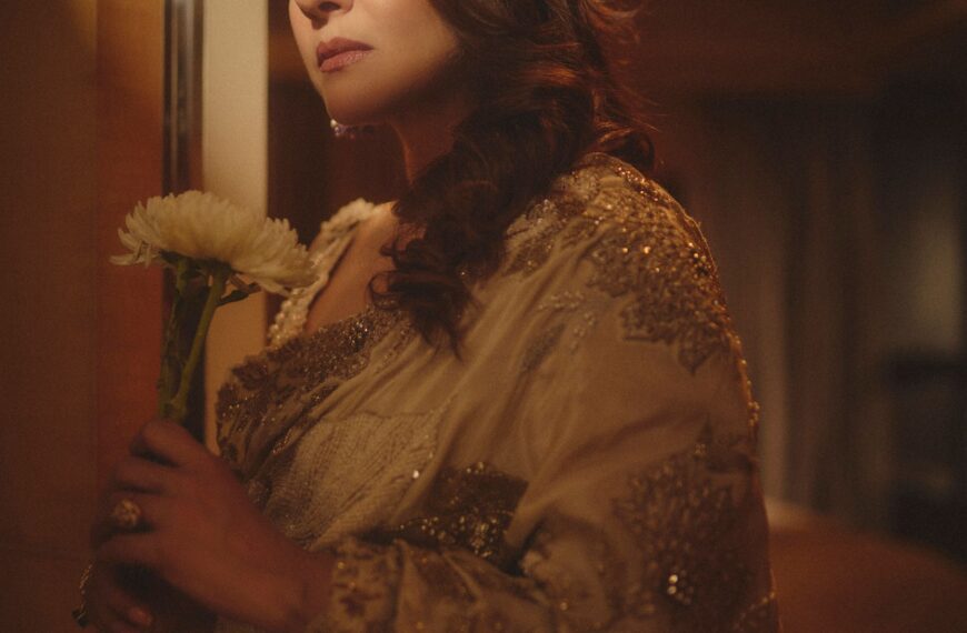 Kajol’s Varun Bahl sari is inundated with hand-embroidered, three-dimensional floral appliqués