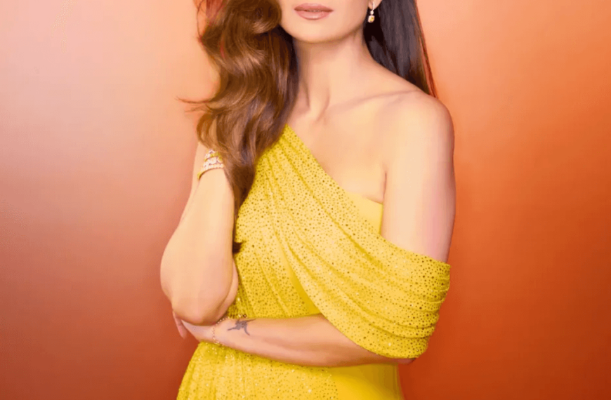 Shilpa Shetty Kundra’s fitness regime proves planks and yoga are a powerful pair