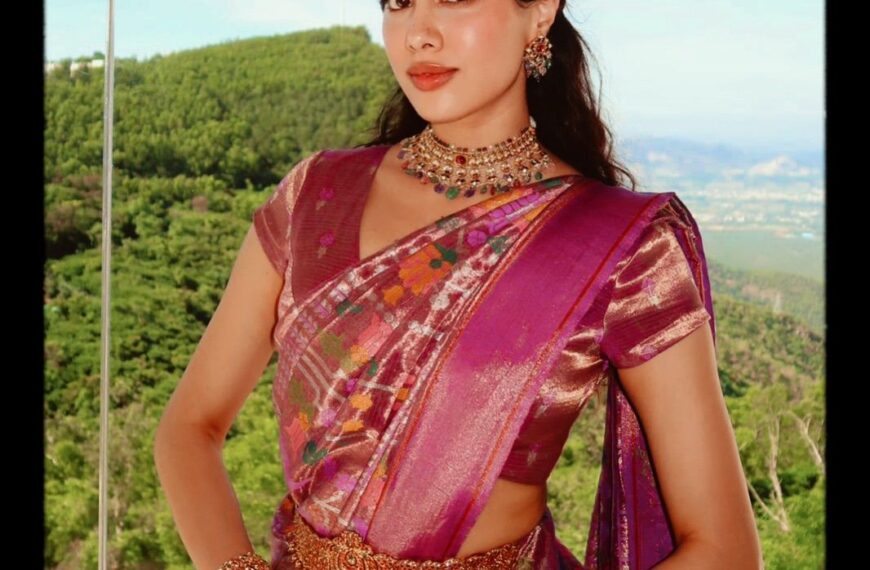 Janhvi Kapoor wore a kota silk sari with zari made of real gold and silver